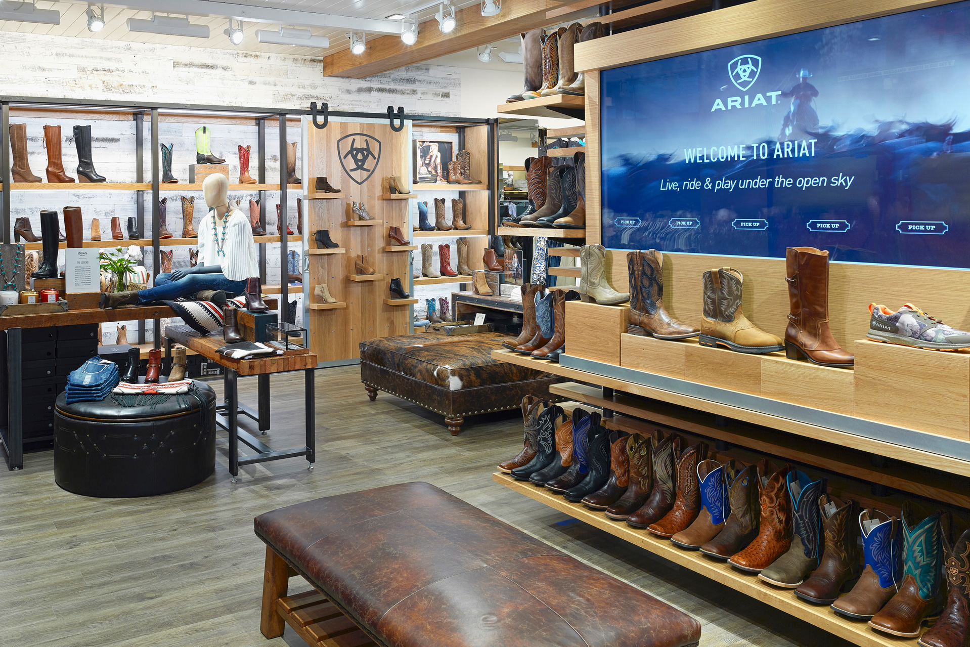 ariat retailers near me