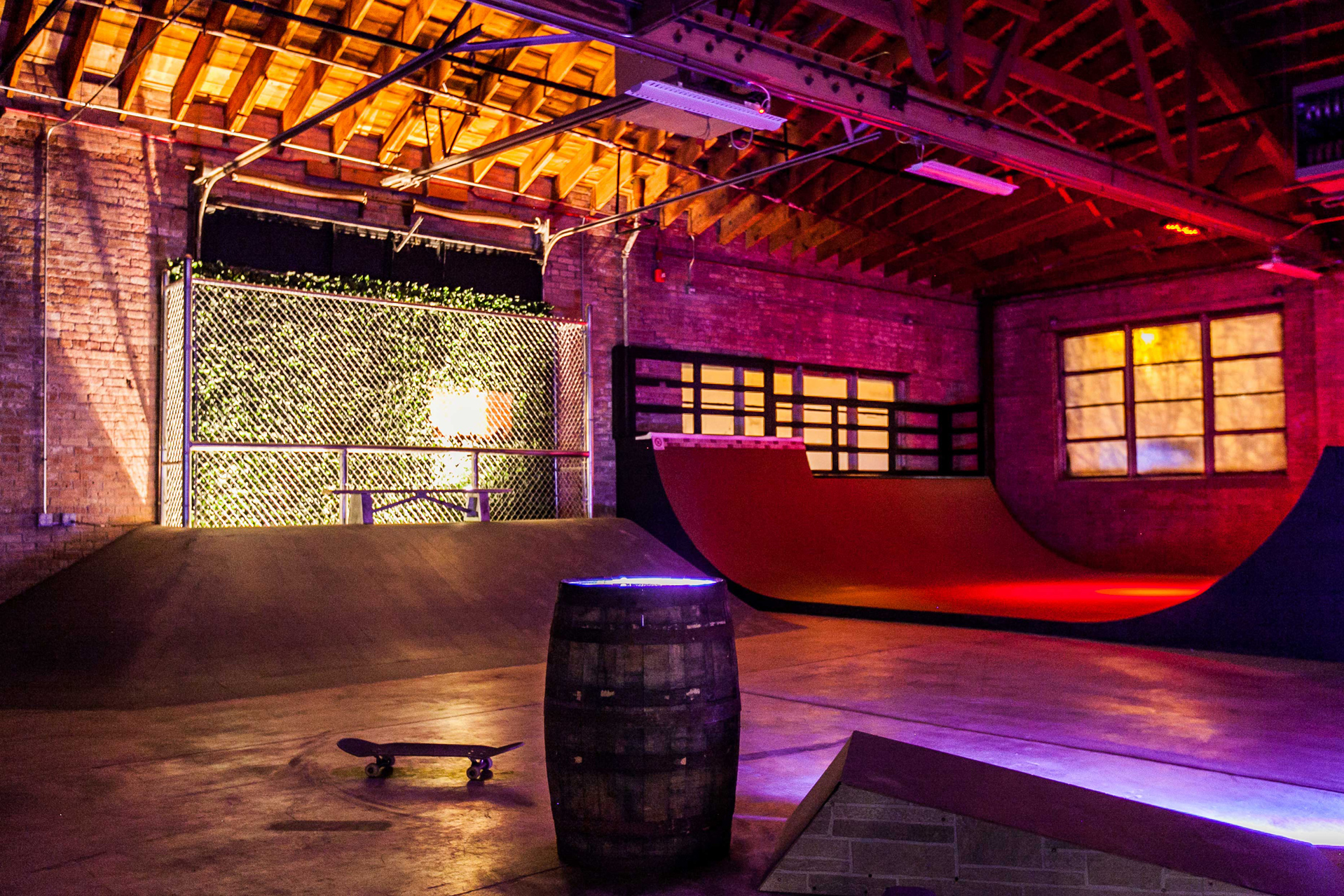 Ruwe slaap Deens Van streek House of VANS Chicago — www.rgla.com